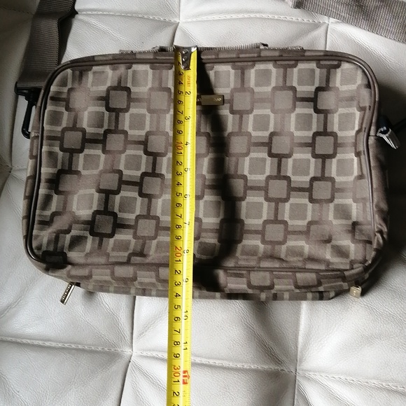 Naturalizer Make-Up|Travel Bag Divider & Organizer - Picture 8 of 8